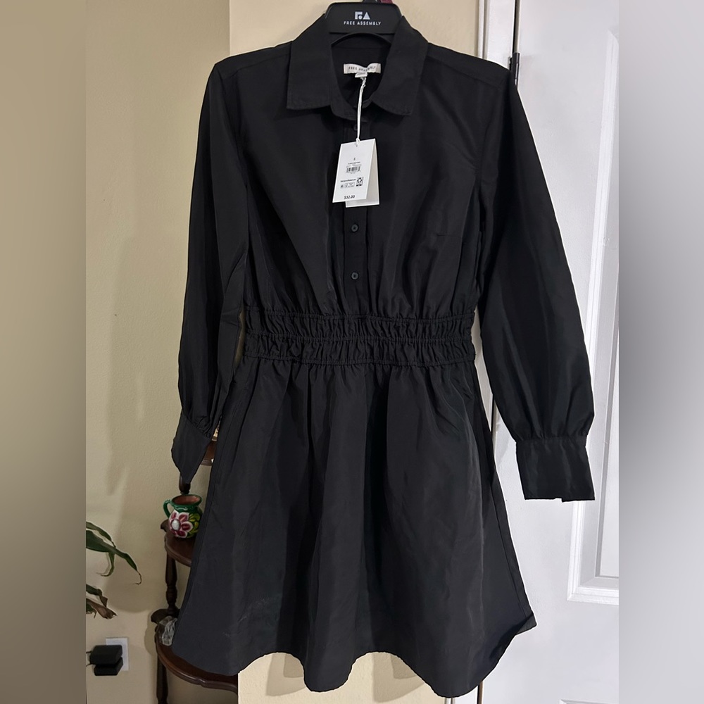 Free Assembly Brand New Dress Size Small 100% Recycled Polyester